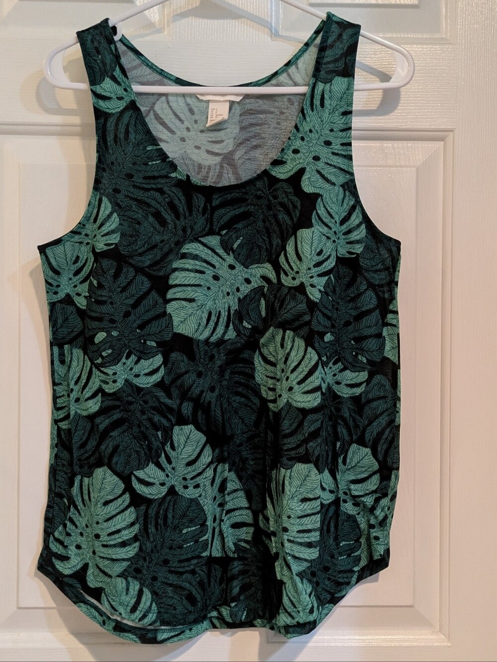 H&M Black and Teal Tropical Leaf Tank Top